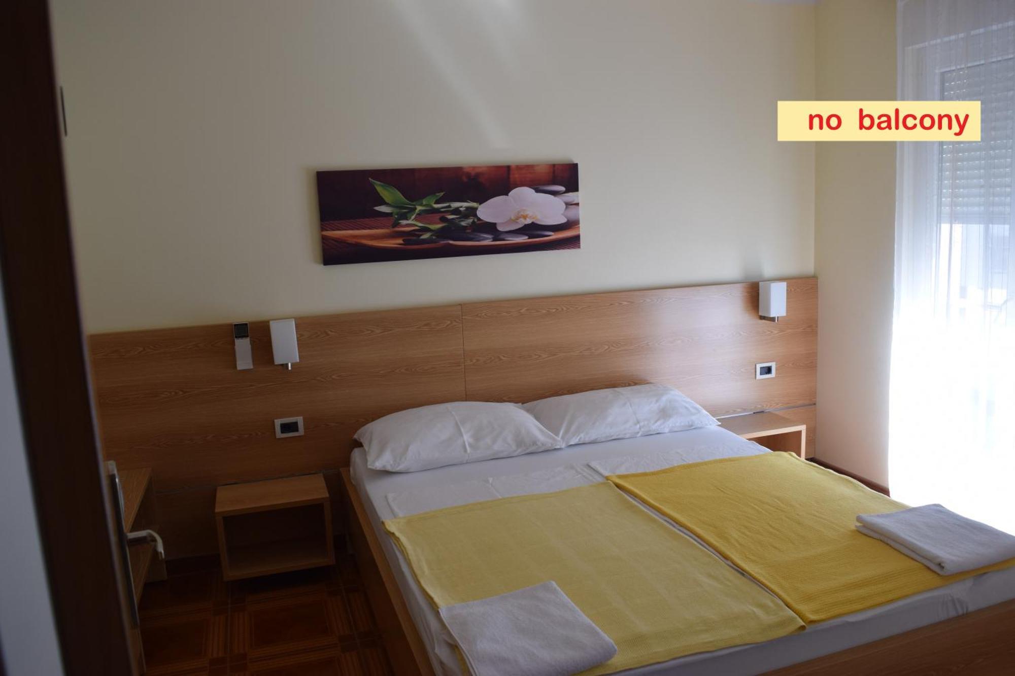 Bed & Breakfast Grgic Novigrad  Exterior photo